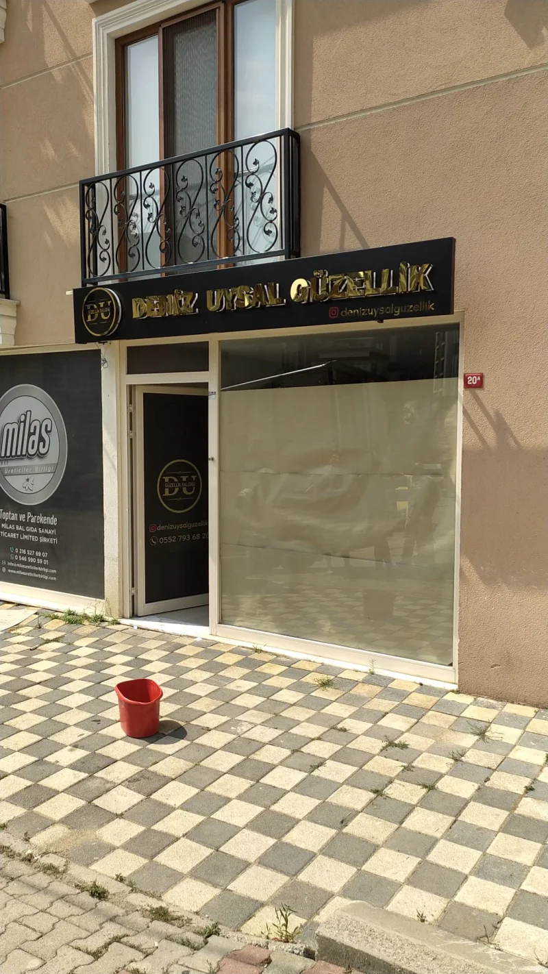 SARI PASLANMAZ KUTU HARF